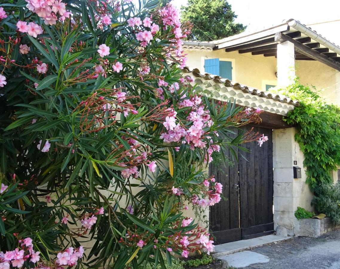 Les Gres Logis De Charme Villa Grignan Eksteriør billede
